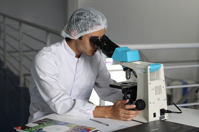 METROLOGY IN MEDICAL BIOLOGY LABORATORY 